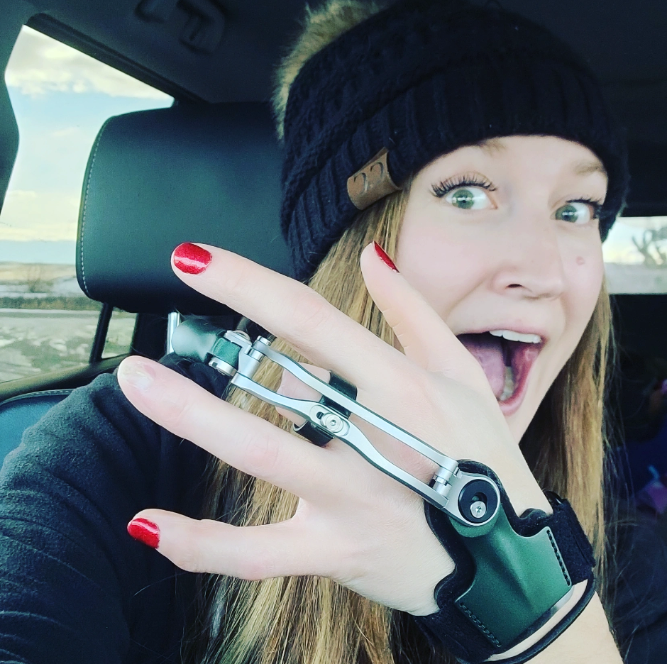 A.Umbaugh Showing Device